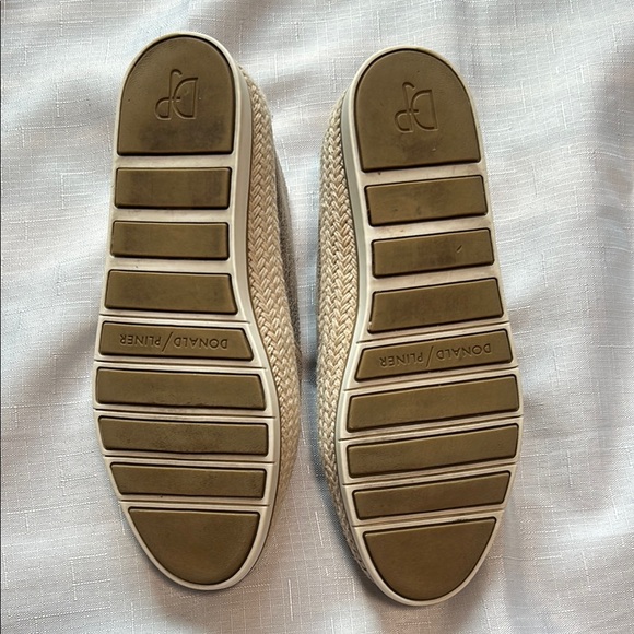 Donald J. Pliner Gold Espadrilles with Shimmery Finish - Picture 5 of 7